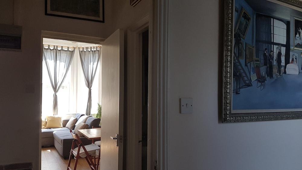 Apartmán Artistic Pied-A-Terre, Steps From The Tube, Moments From London'S Heart Exteriér fotografie